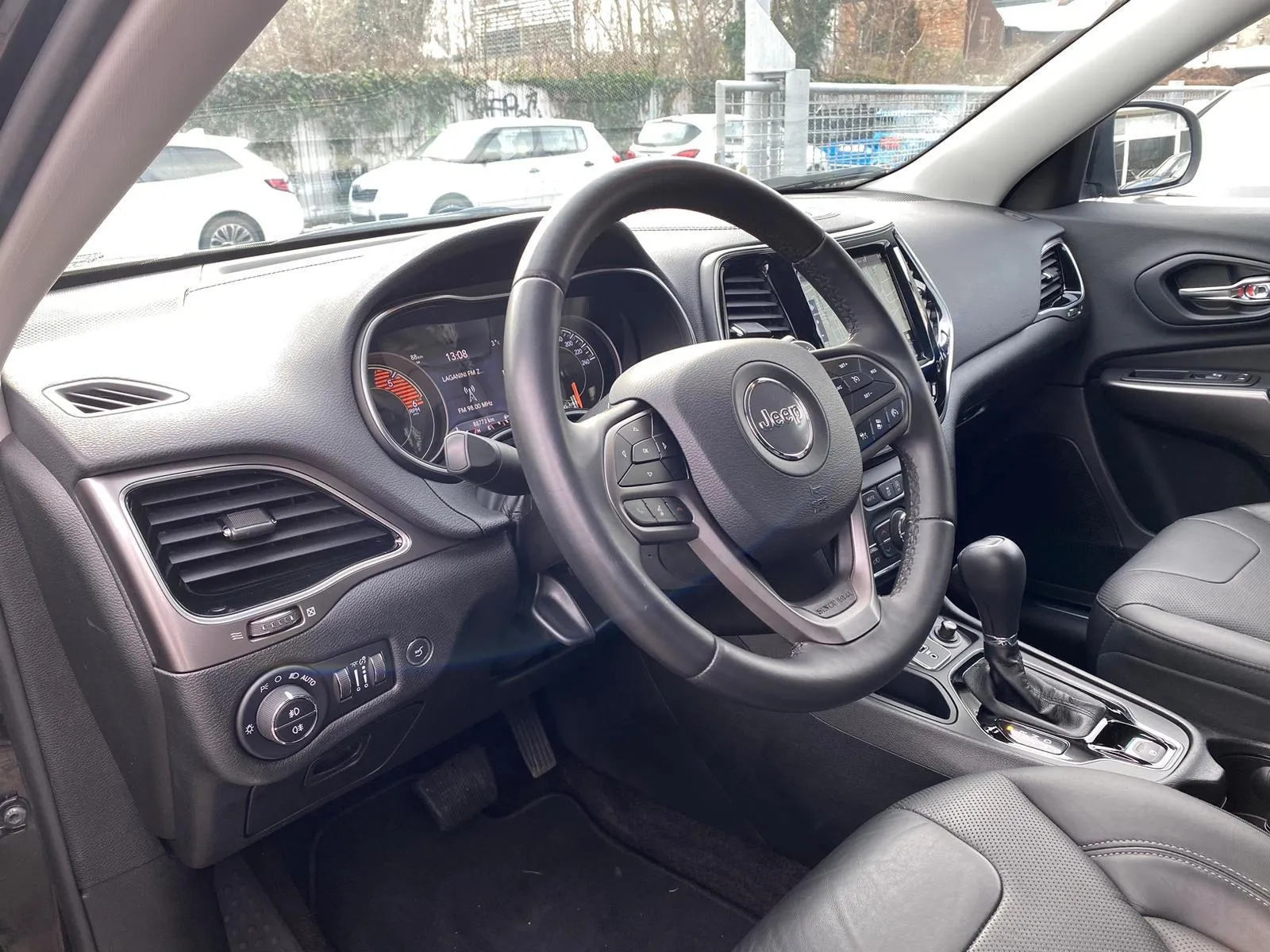 jeep cherokee 2,2 automatik limited 4x4, navi, kamera, 4x garancija!!! - slika 17