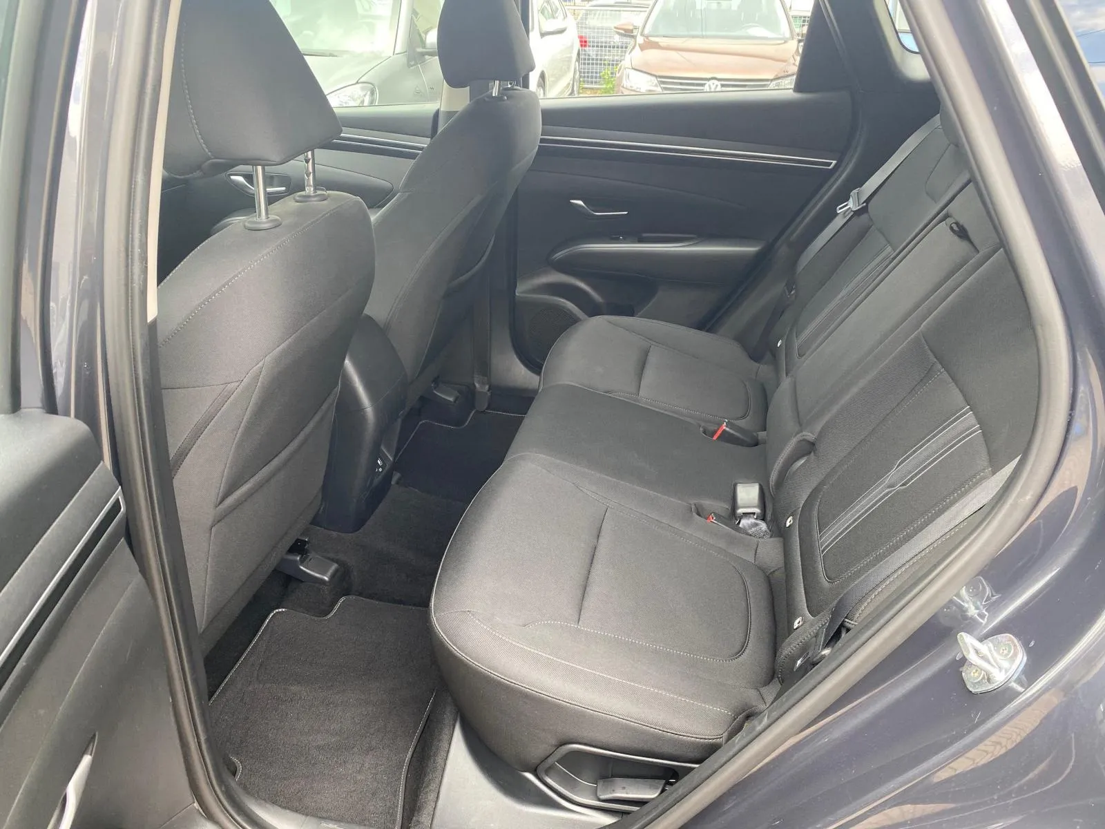 hyundai tucson business mild-hybrid 2wd 1.6 crdi - slika 24