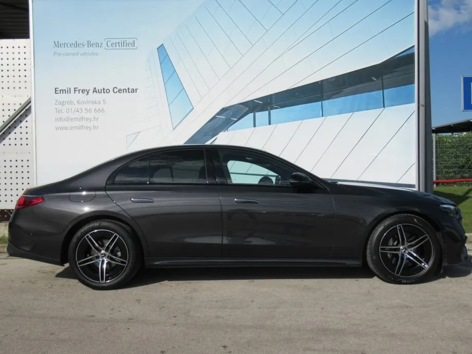 mercedes-benz e-klasa 220 d amg line - slika 5