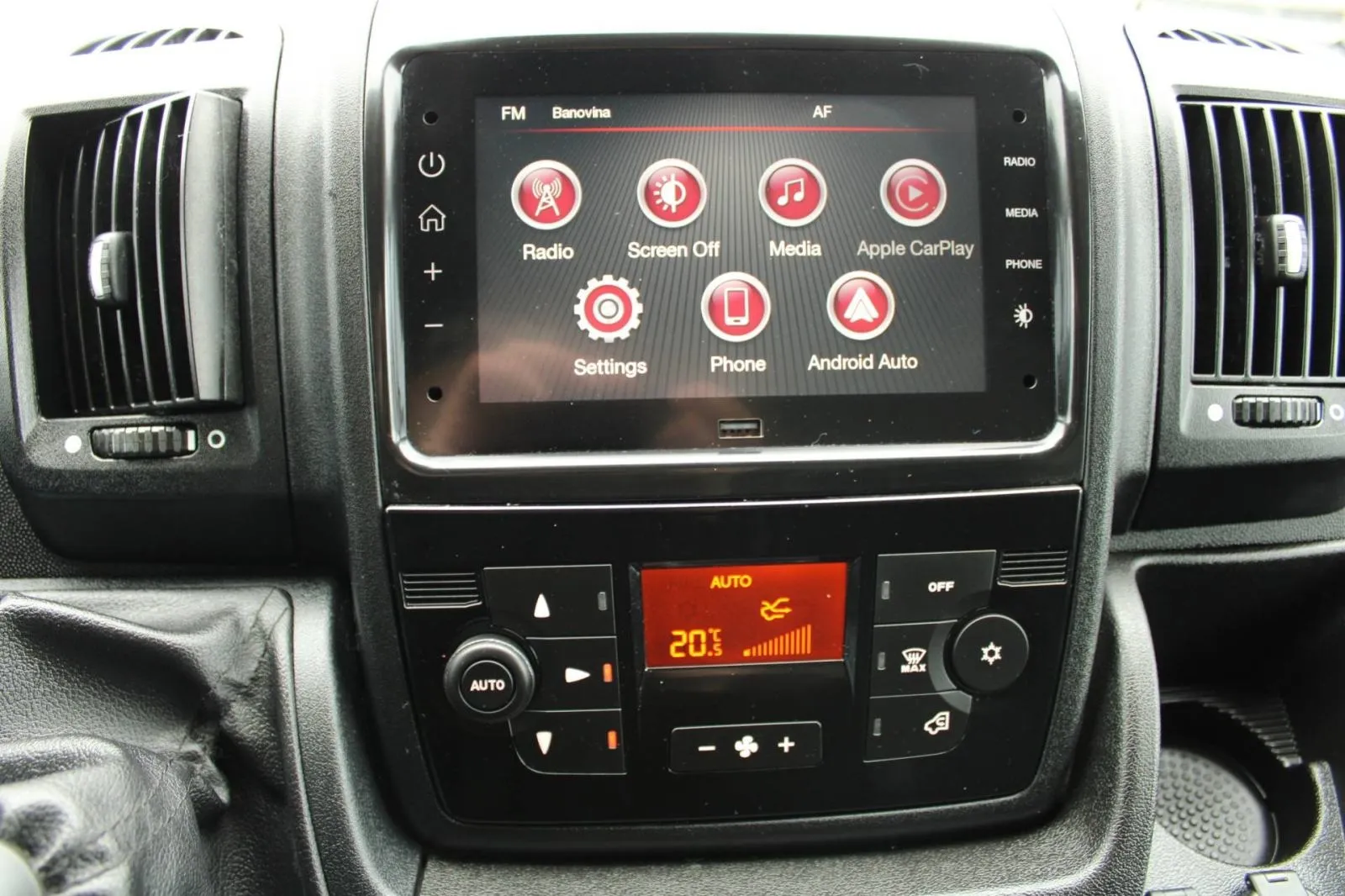 peugeot boxer 2.2 hdi l2h2, 2024 god. - slika 11