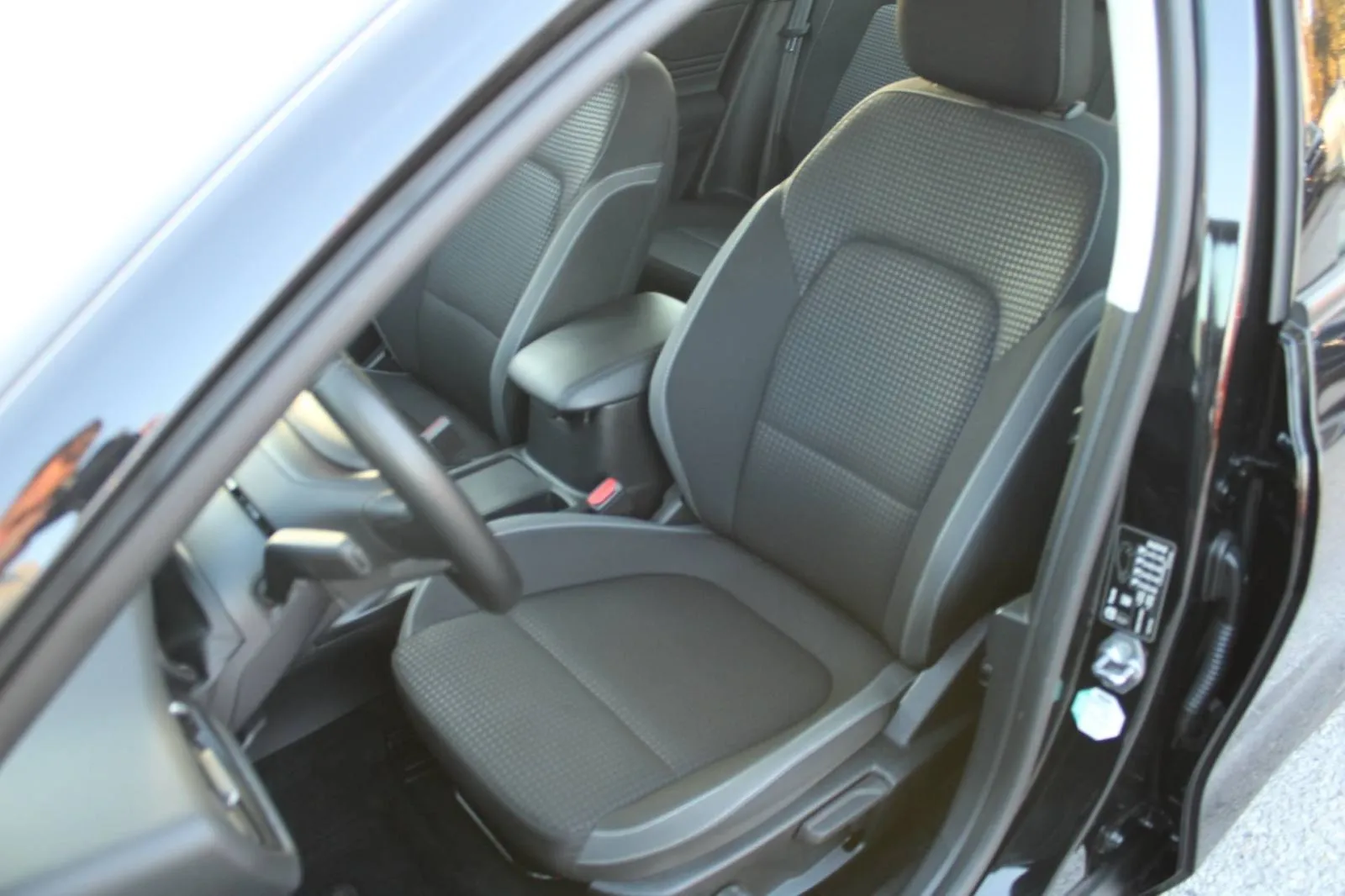ford focus karavan 1.5 tdci *navigacija* - slika 18