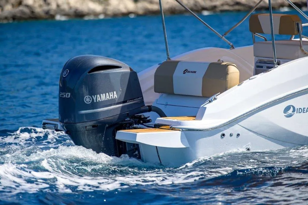 idea marine 70.2 wa+suzuki 200 ks - slika 2