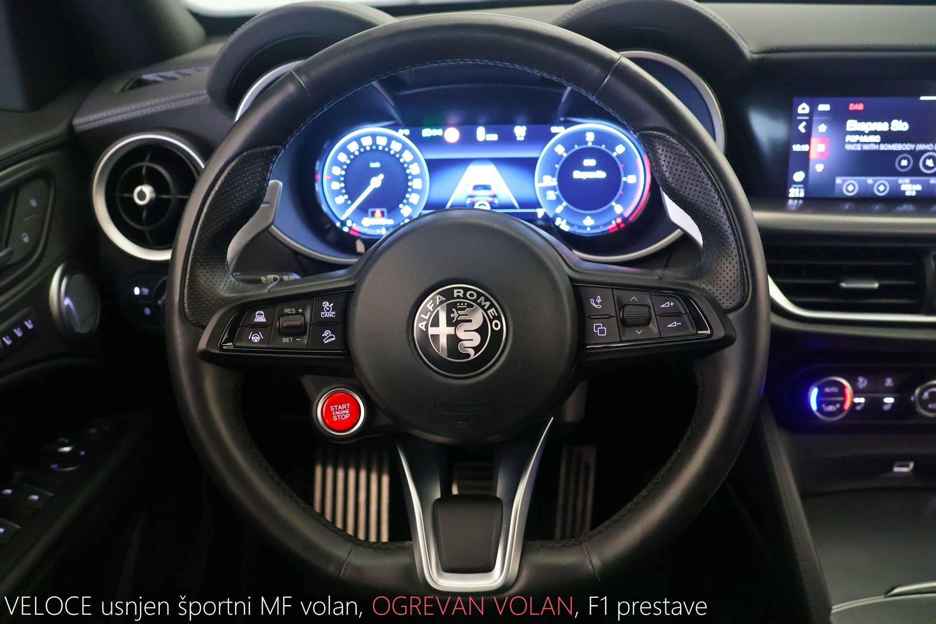 alfa romeo stelvio veloce 2.2 multijet q4 at8 210km matrix cockpit - slika 8