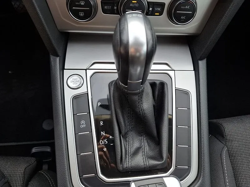 vw passat 2,0 tdi*150ks*automatik dsg*klima*tempomat* - slika 19