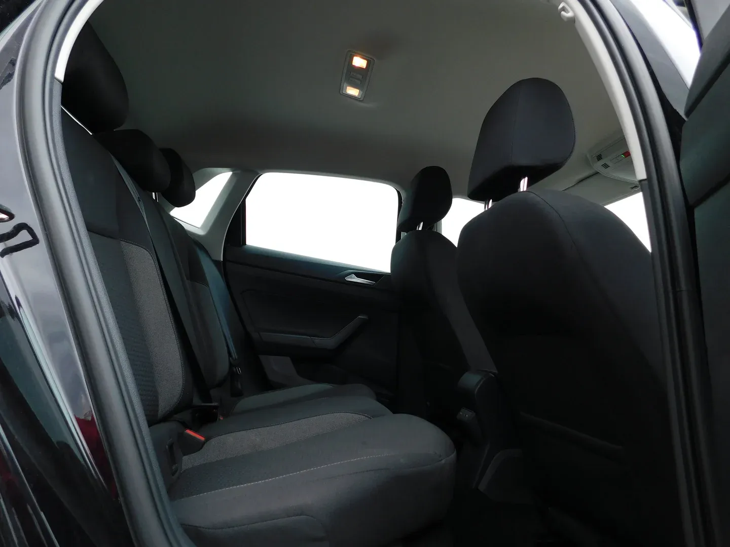 10838 volkswagen polo 1.0 tsi life - slika 12