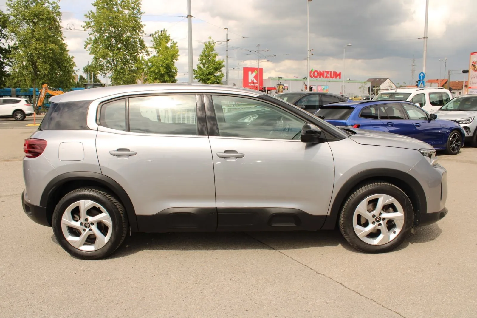 citroën c5 aircross 1.5 hdi automatik *led, navigacija* - slika 4
