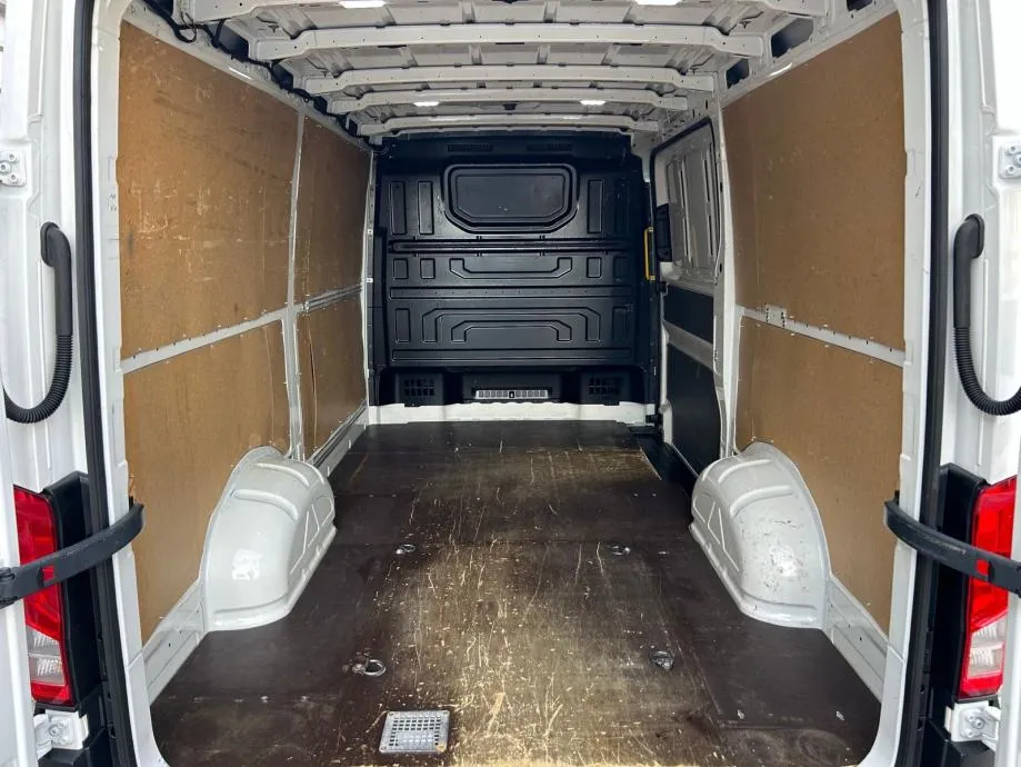 vw crafter 2.0 tdi - l3h2 - 2020 - 140000km - servisna - taho - klima - slika 9