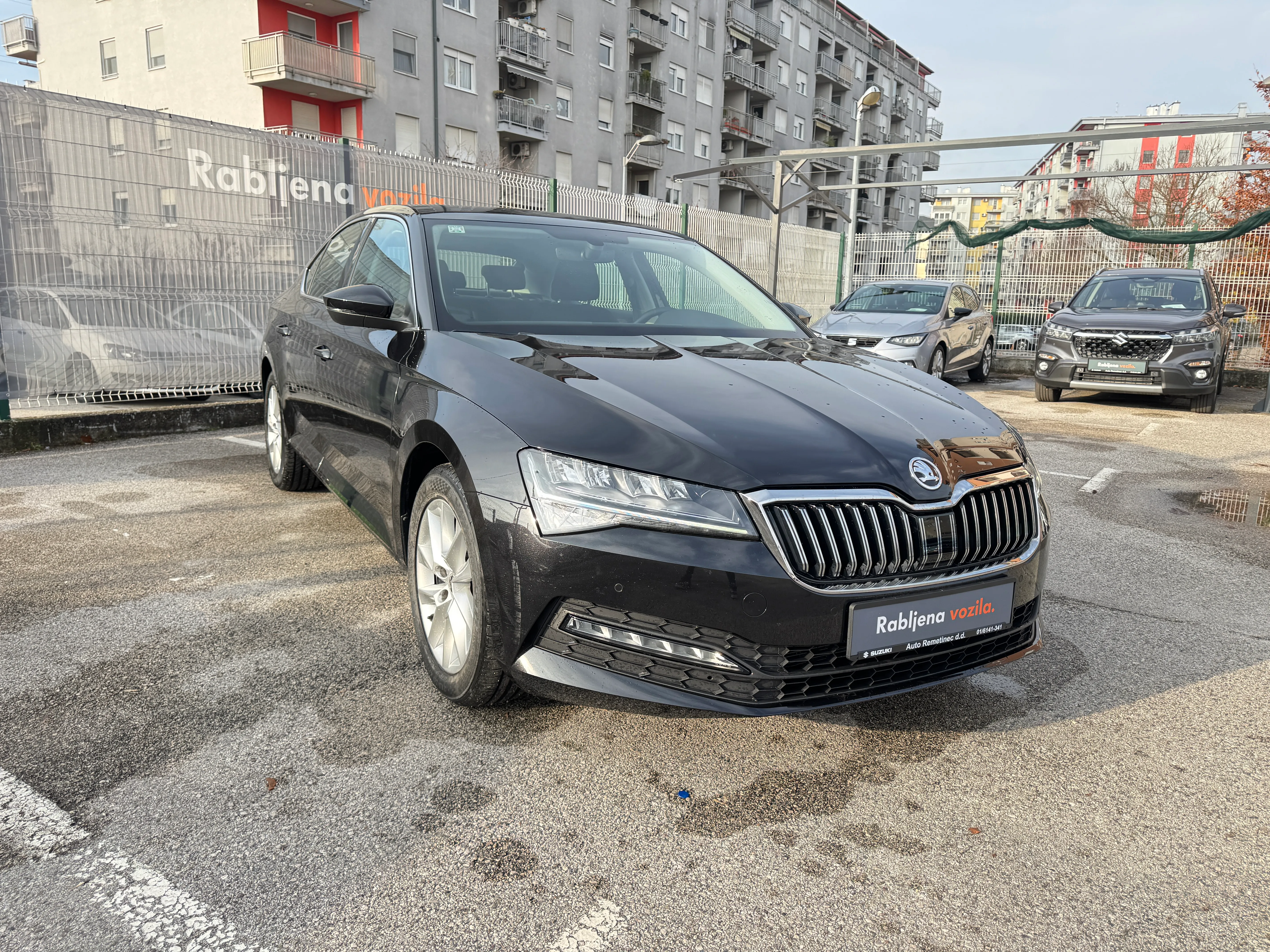 škoda superb 2,0 tdi dsg business - slika 3
