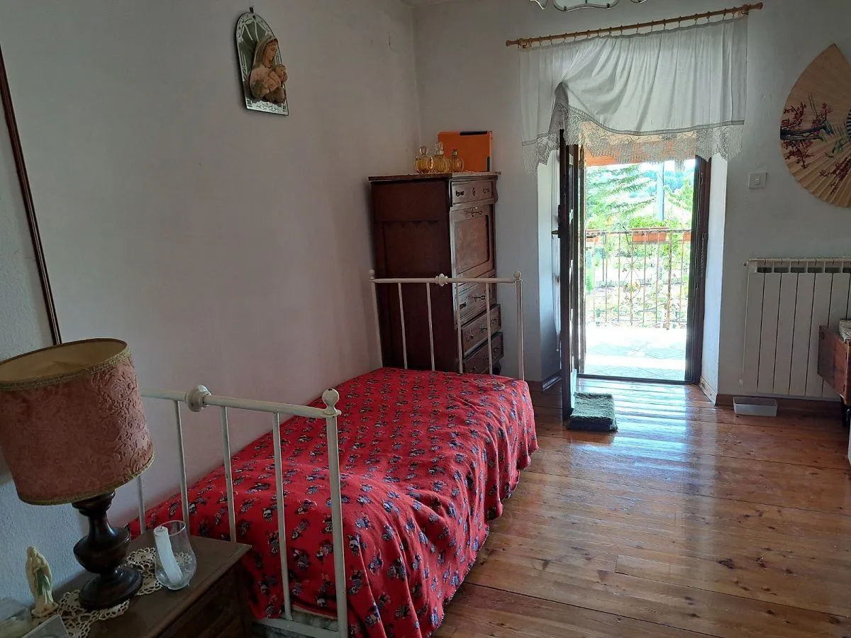 oprtalj okolica -kuća sa velikim vrtom na prodaji (prodaja) - slika 9