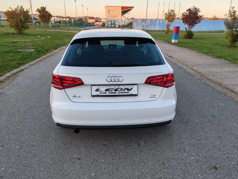 audi a3 1,6 tdi , 2015 g. 197000 km kartice 24/36 rata - slika 5