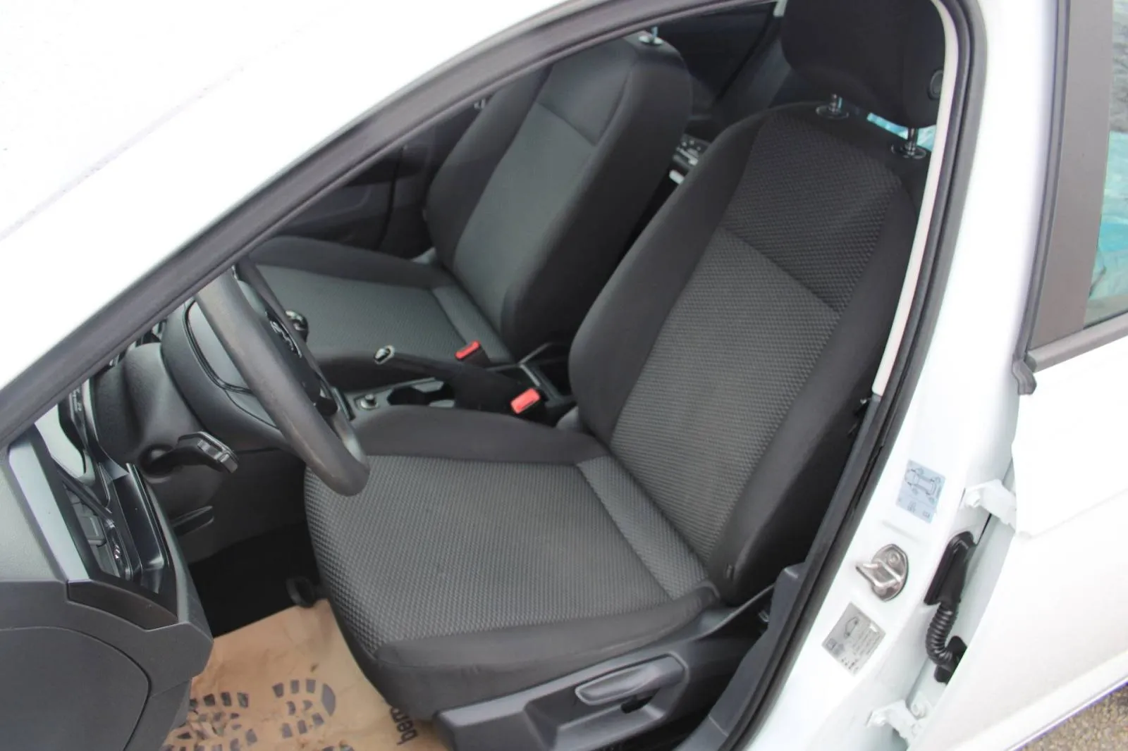 vw polo 1.0 tsi - slika 9