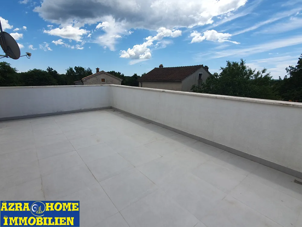 prodaja kuće sa bazenom, vodnjan, 180 m2 s terasama, bazen 30m2 - slika 26