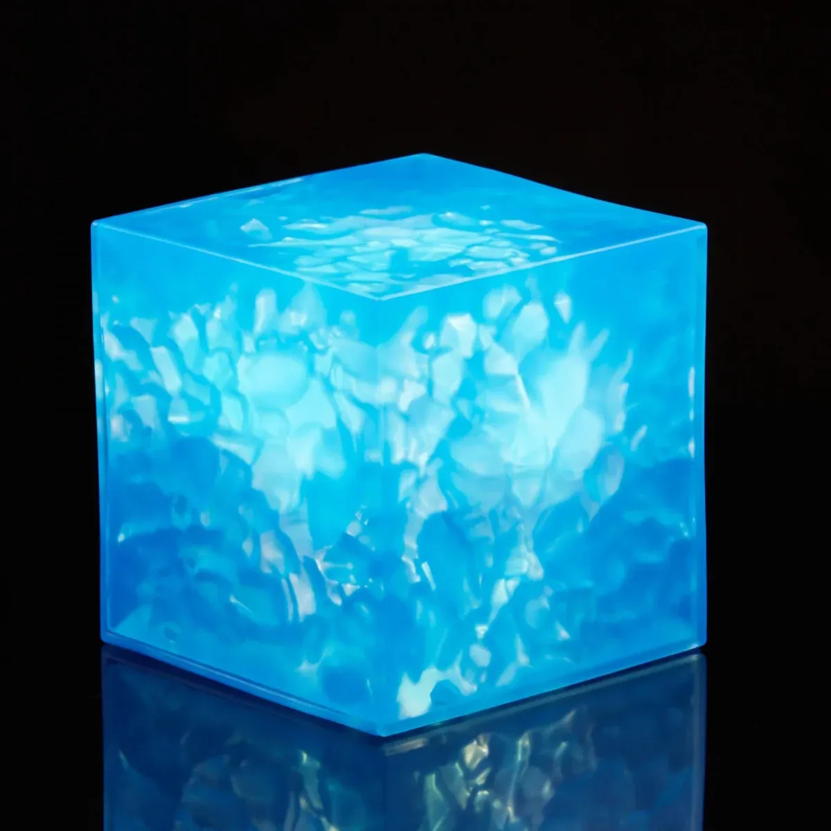 marvel legends series: tesseract electronic replica - slika 2