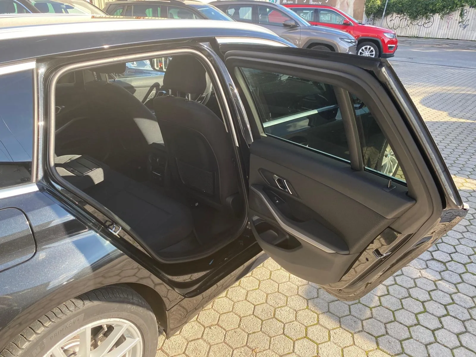 bmw serija 3 touring 320xd, hud, navi, tempomat, 4x garancija!! - slika 25