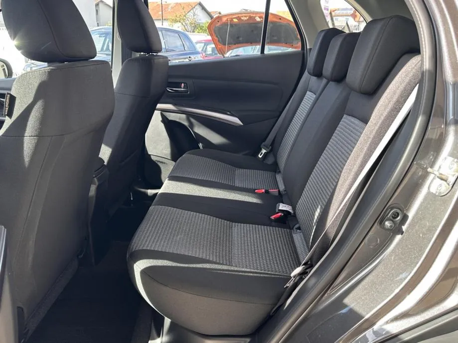 suzuki s-cross 1.4 hybrid gl comfort 2wd - dostupno odmah!!! - slika 15