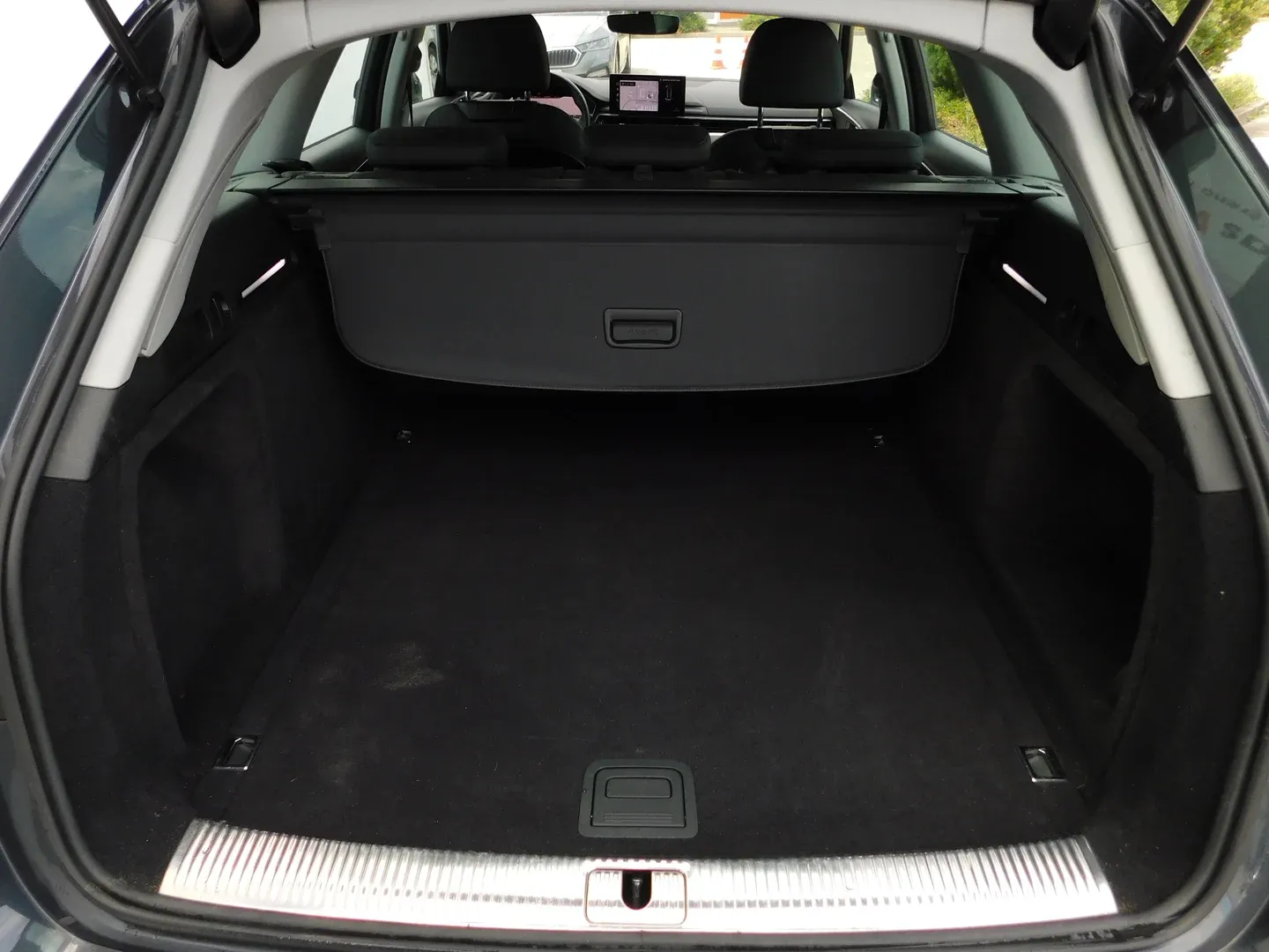 12401 audi a4 avant 30 tdi s tronic - slika 16
