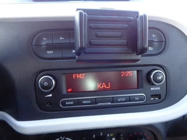 renault twingo 1,0 sce 70; tempomat; klima; 1. vlasnik; u pdv-u - slika 17