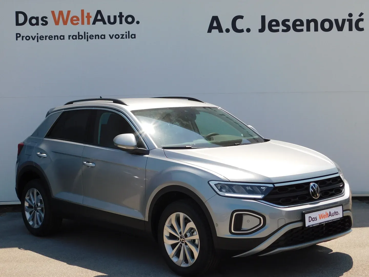 12674 volkswagen t-roc 1.0 tsi life plus - slika 3