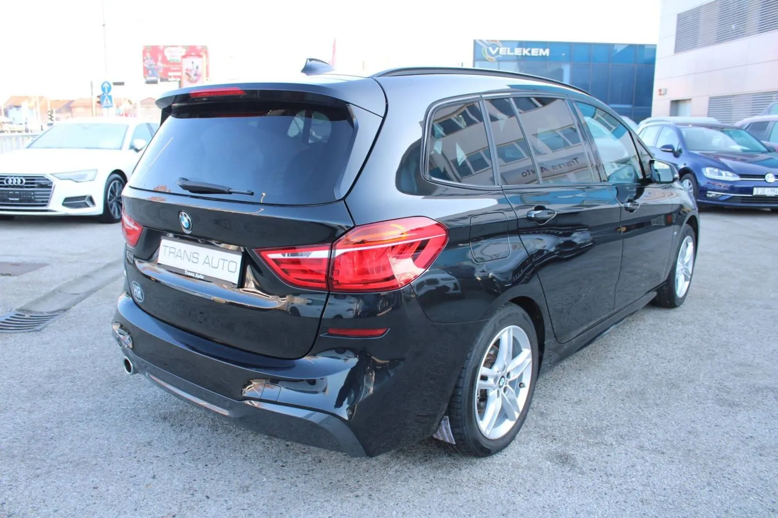 bmw serija 2 gran tourer 218i automatik m-paket *led, navigacija, kame - slika 5