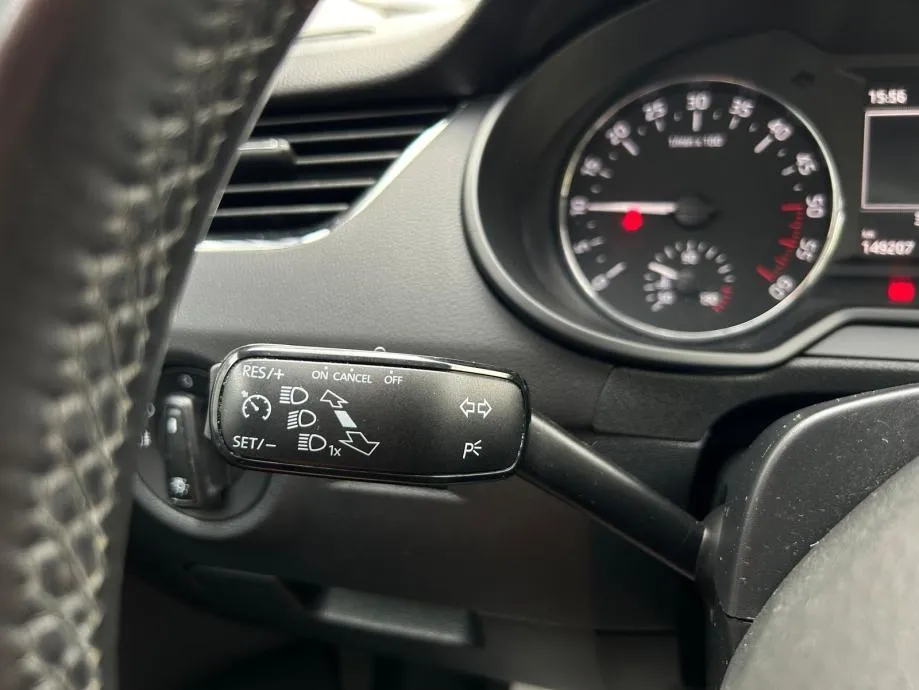 škoda octavia sw 1,6 tdi - 149.000km - servisna - odlična - reg 1 god! - slika 18