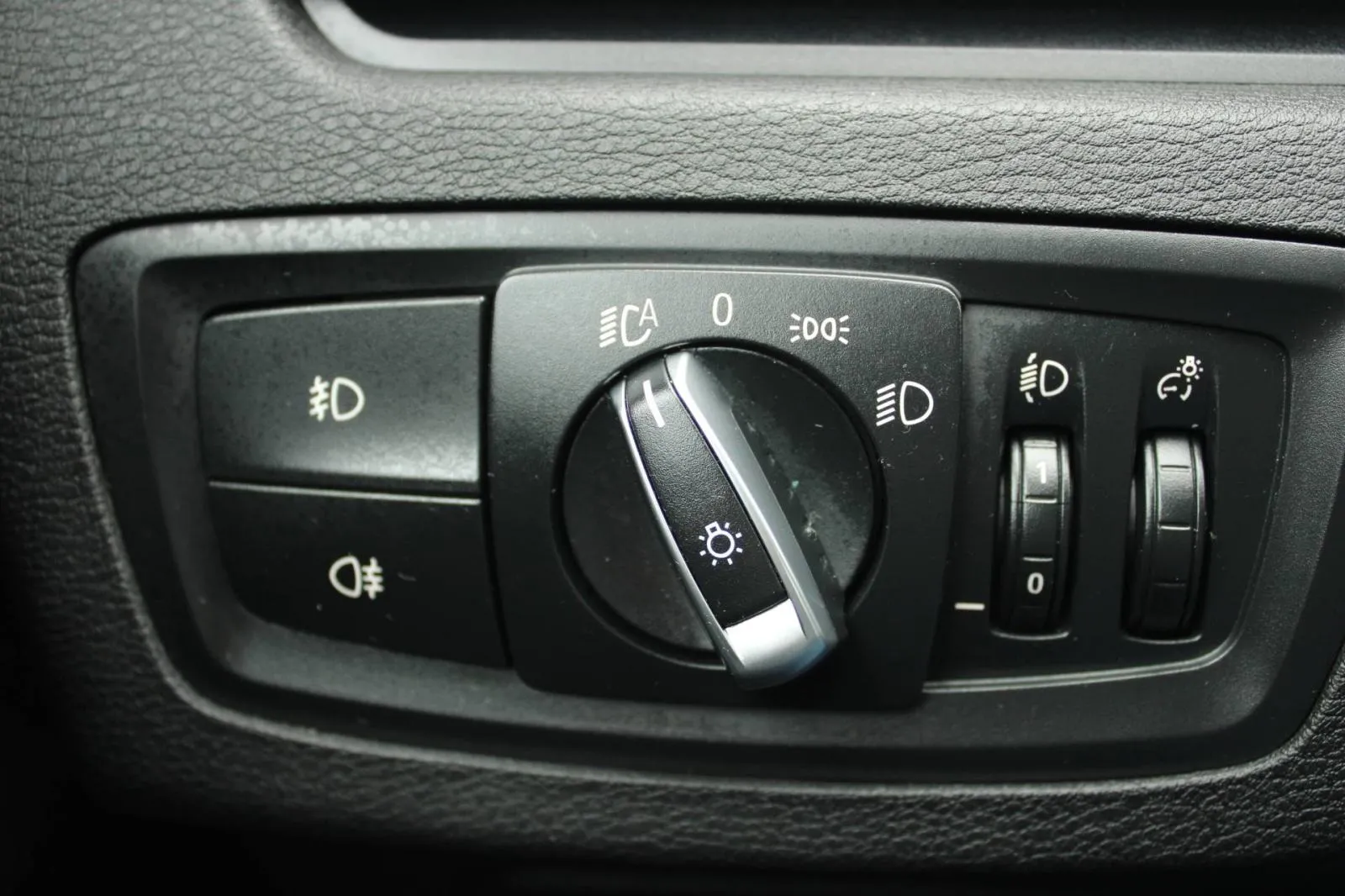 bmw x1 18d *led, navigacija* - slika 14