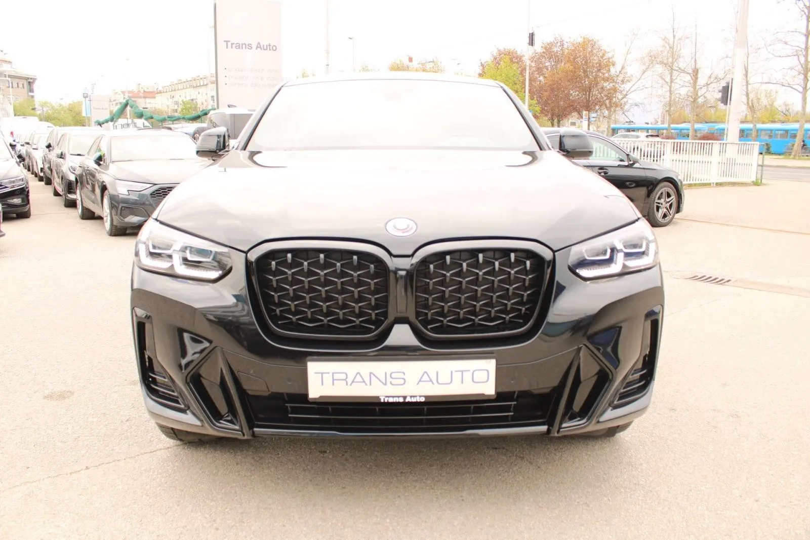 bmw x4 20d xdrive m-paket *led, navigacija, kamera* - slika 2