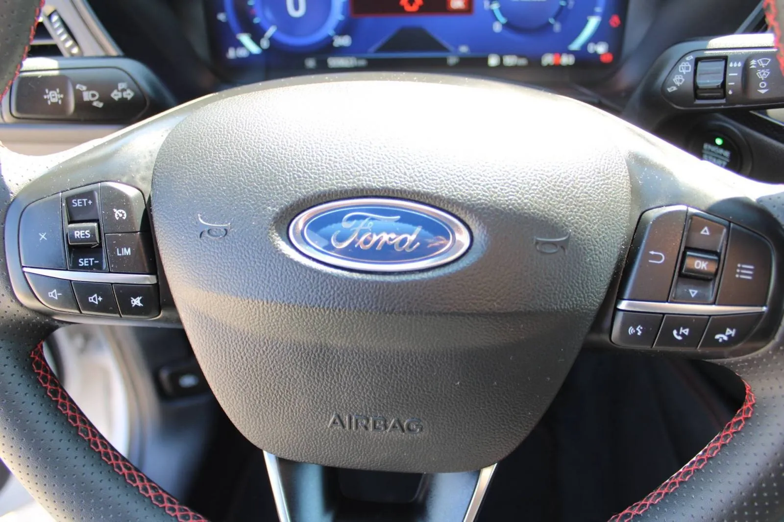 ford kuga 1.5 ecoboost st-line *led, navigacija, kamera* - slika 24