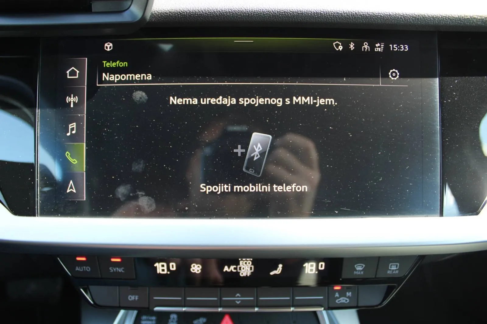 audi a3 40 tfsi e automatik *led, navigacija* - slika 12