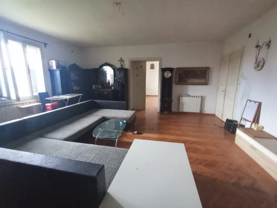 sniženo! zagreb (hr leskovac), 390.00 m2 - perspektivna investicija - slika 4