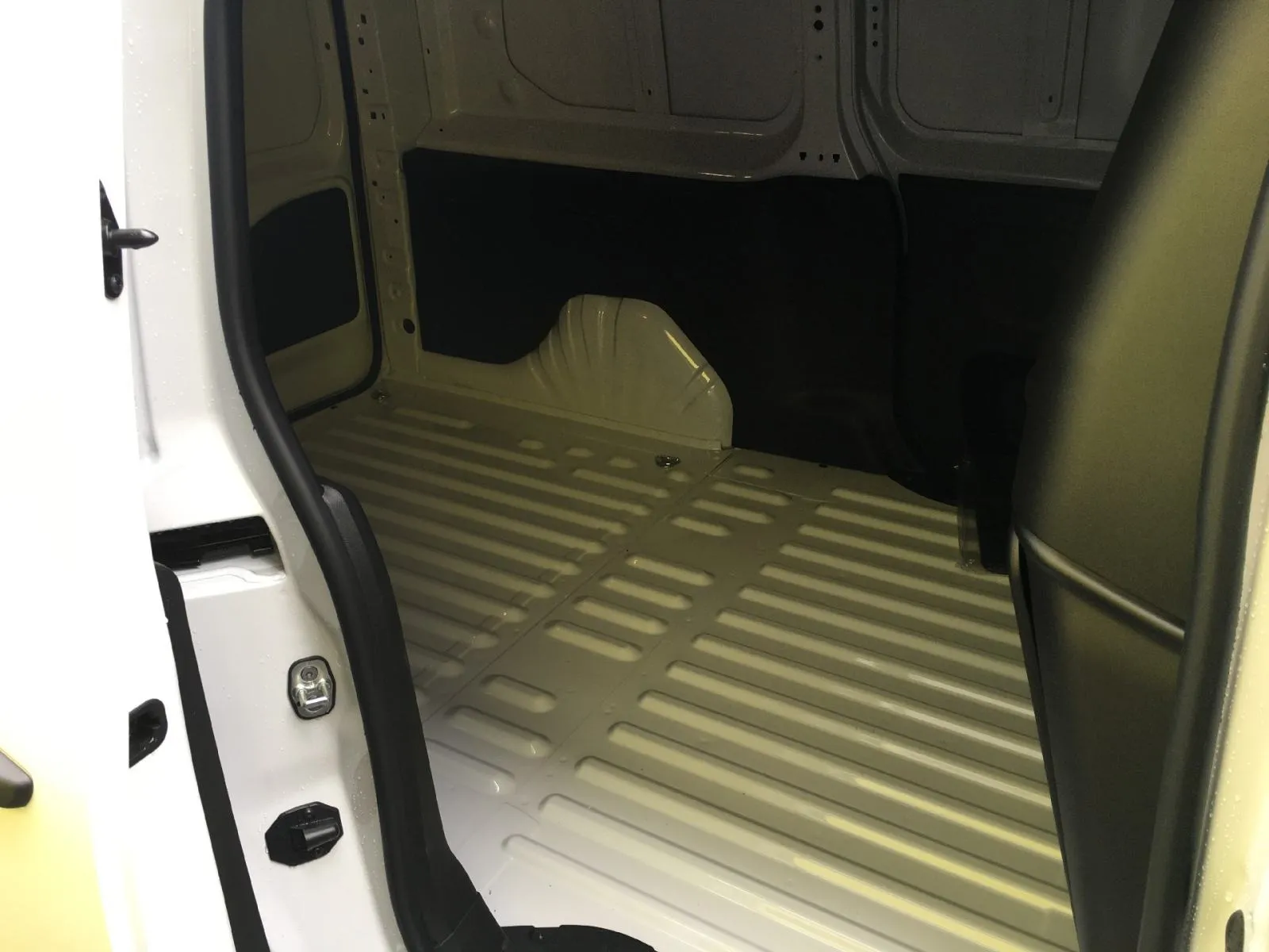 opel combo panel van enjoy l2h1 3 sjedala, 2023 god. - slika 10