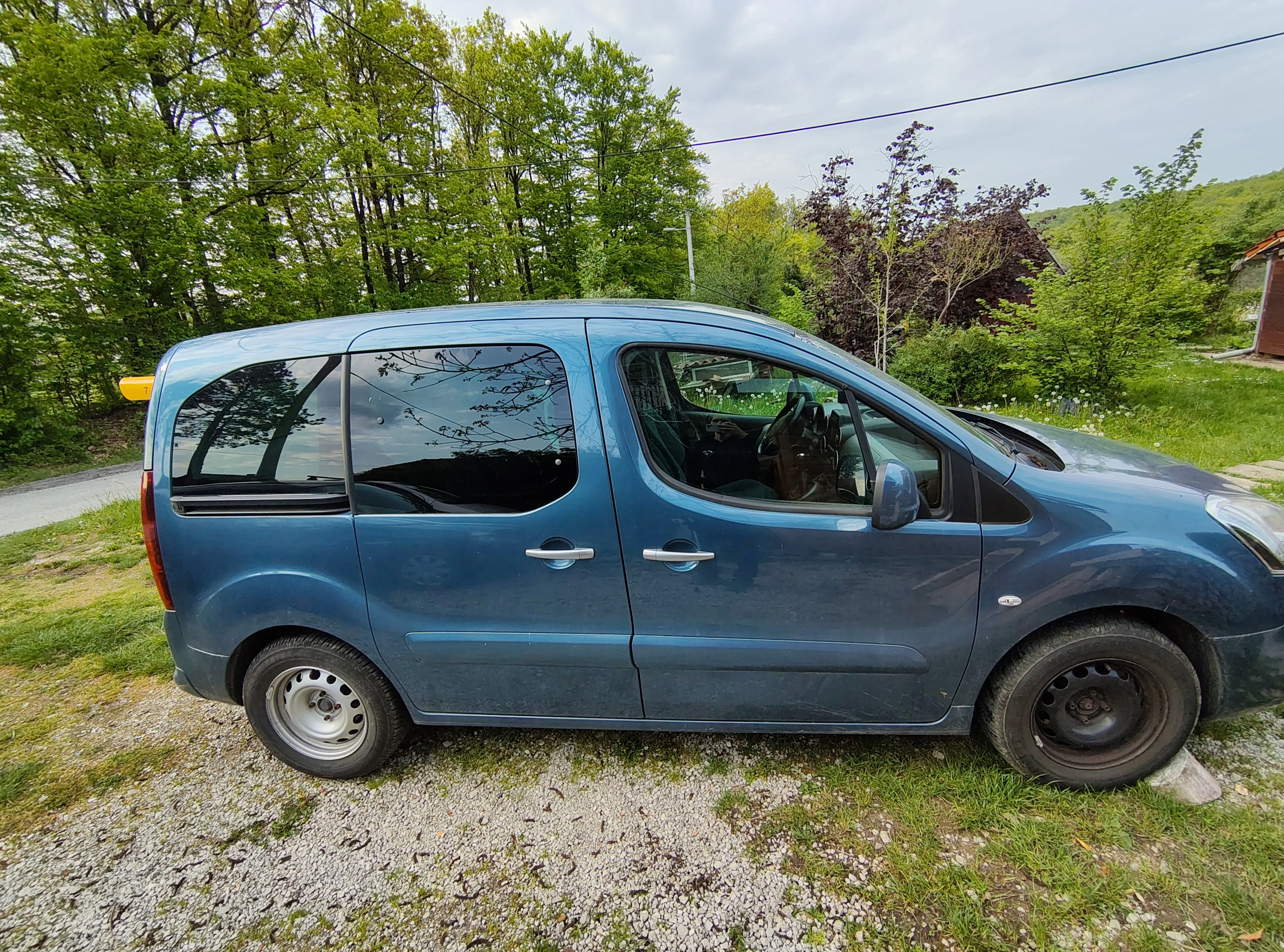 citroen berlingo multispace 2017 1.2 benzin 81kw - slika 4