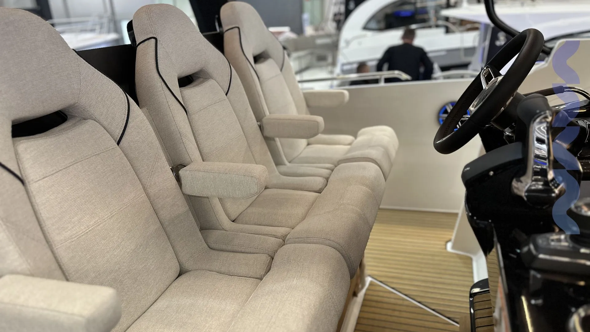 beneteau gran turismo 35 - dostupan odmah - slika 7