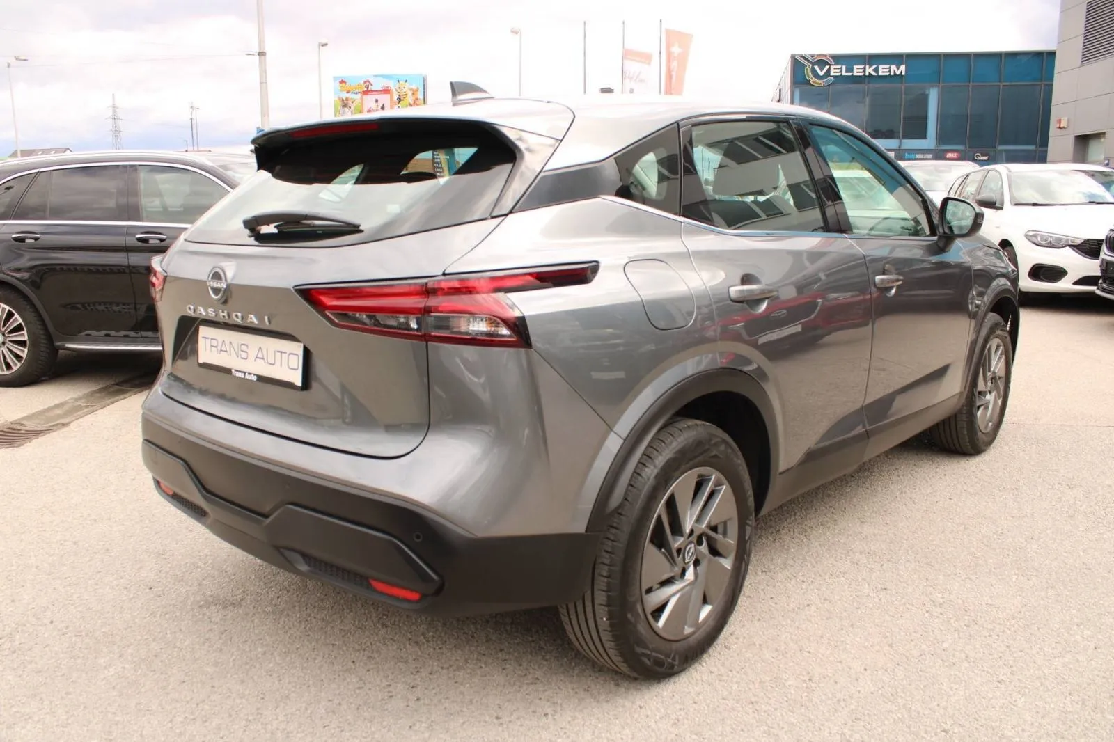 nissan qashqai 1.3 mhev automatik *led, kamera* - slika 5