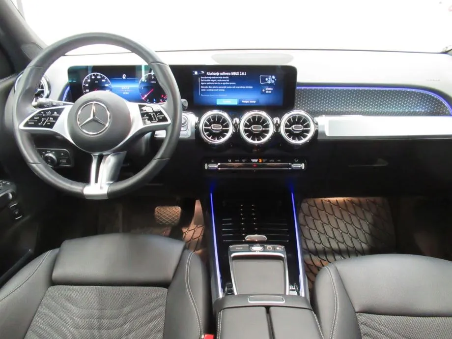 mercedes-benz glb 200 d progressive advanced plus **3 godine jamstva** - slika 13