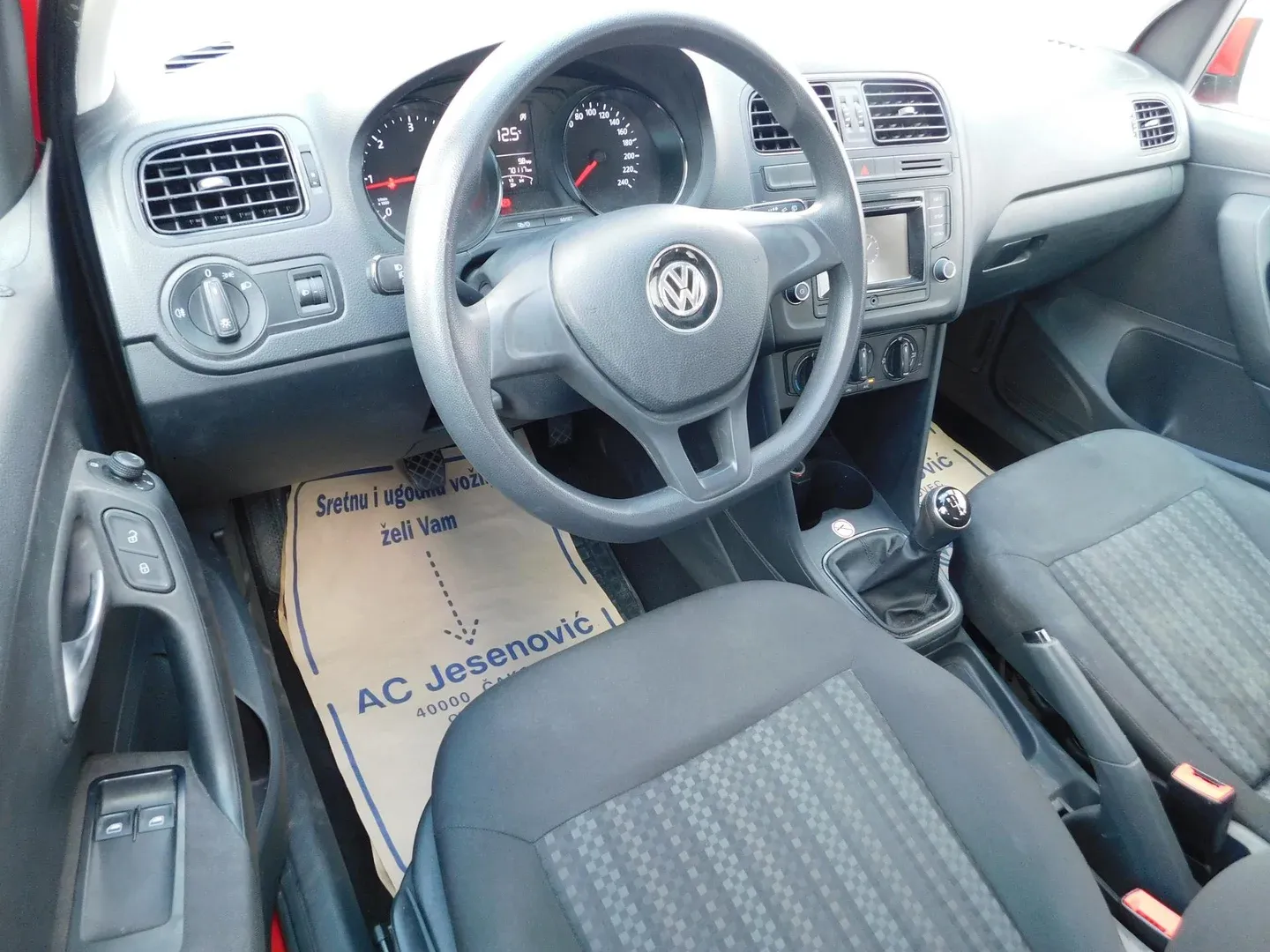 02737 volkswagen polo 1.4 tdi bmt family - slika 8