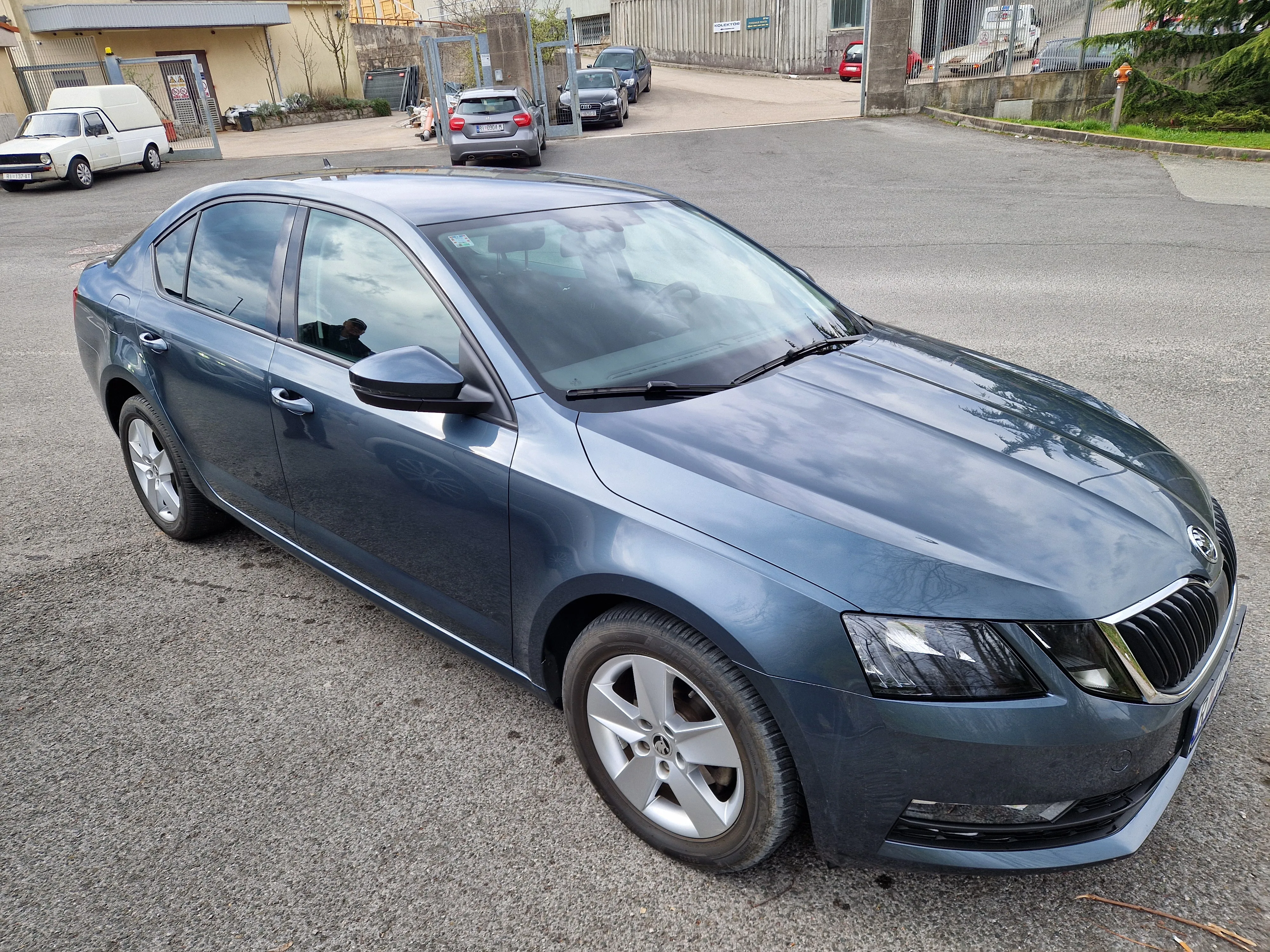 škoda octavia 2020 - slika 2