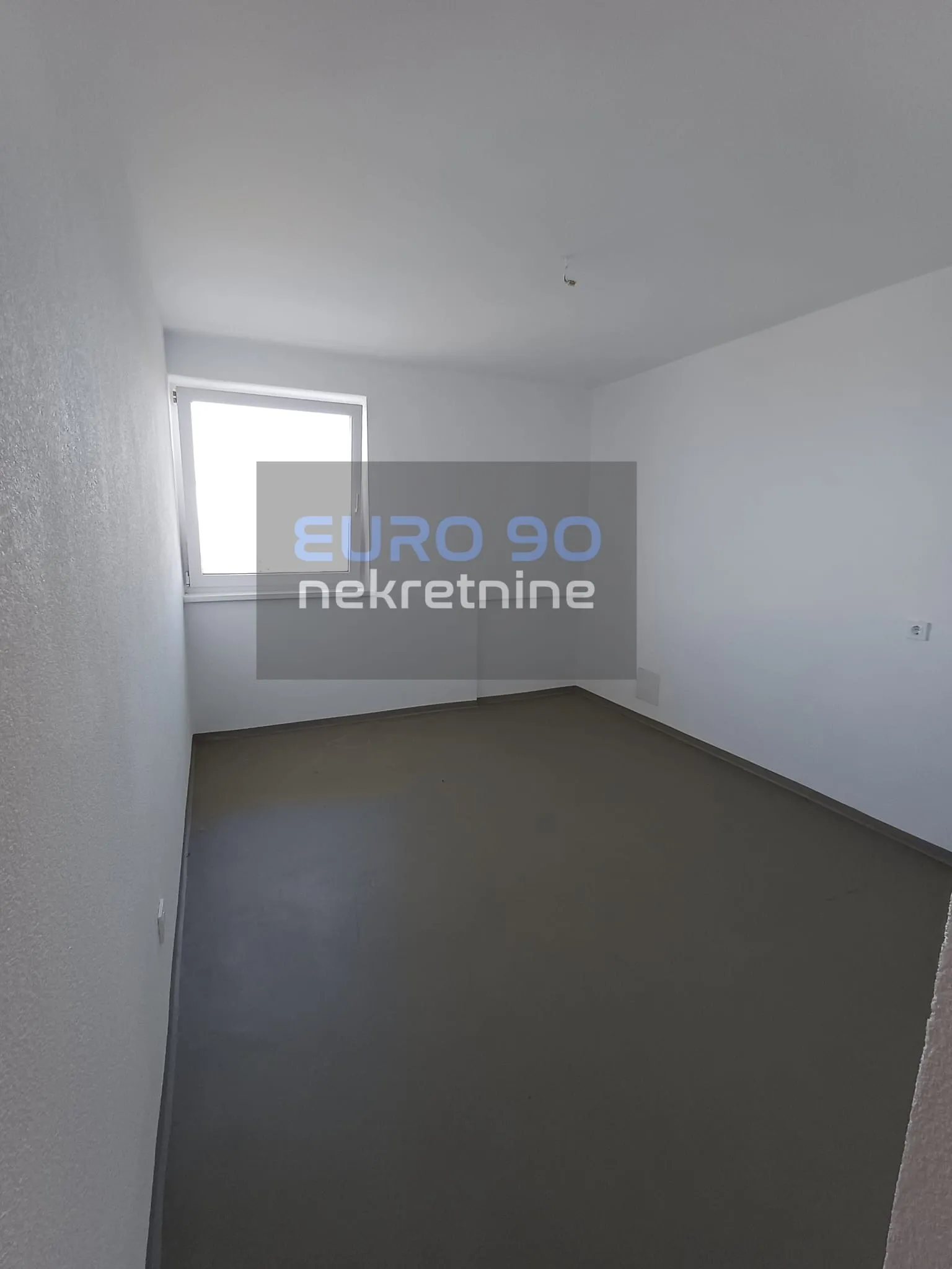 rtina- velika kuća s 12 apartmana, 1.red do mora i prekrasne plaže !! - slika 24