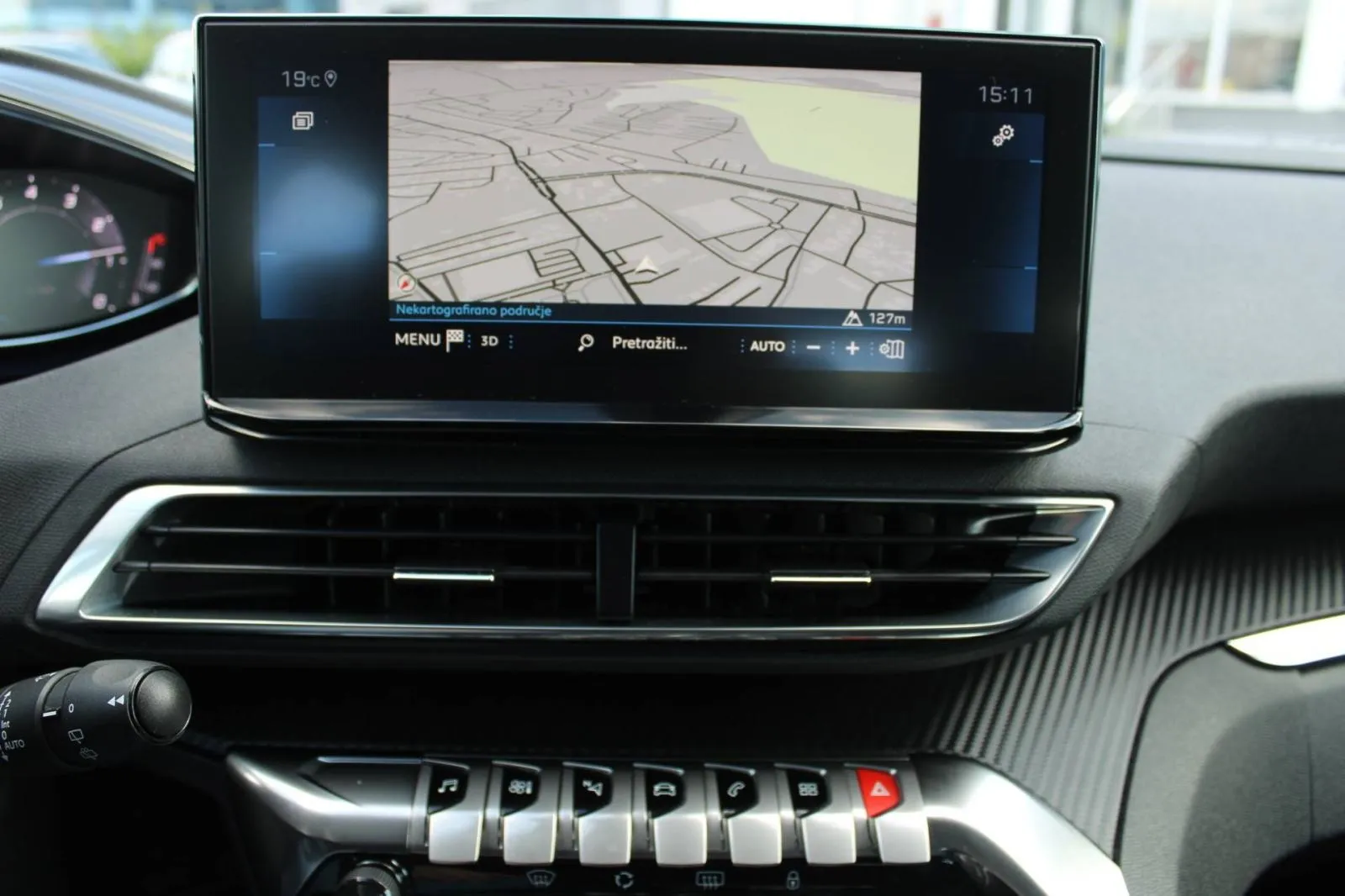 peugeot 5008 1.2 puretech automatik 7 sjedala *led, navigacija, kamera - slika 18