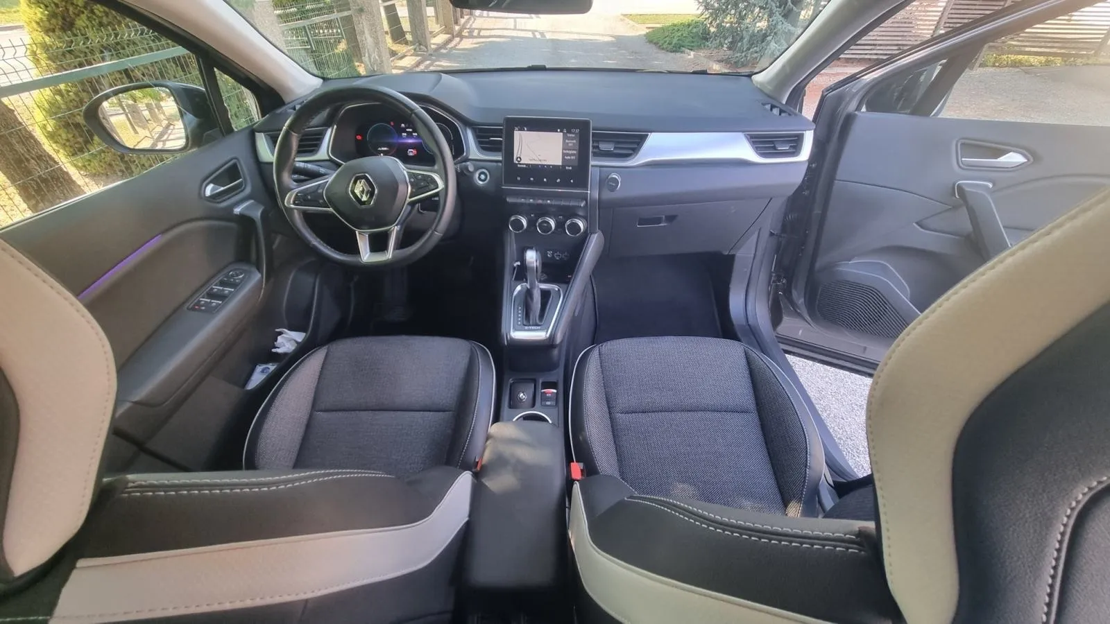 renault captur e-tech - slika 3
