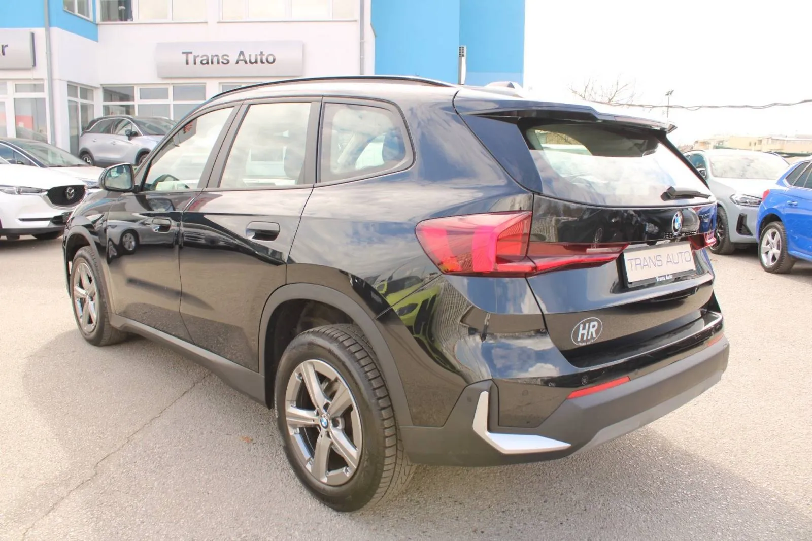 bmw x1 18d automatik *led, navigacija, kamera* - slika 7