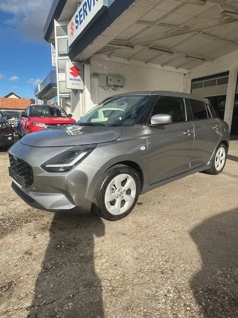 suzuki swift 1,2 hybrid gl+ premium 2wd financiranje 1/3 sa 3% kamata - slika 8