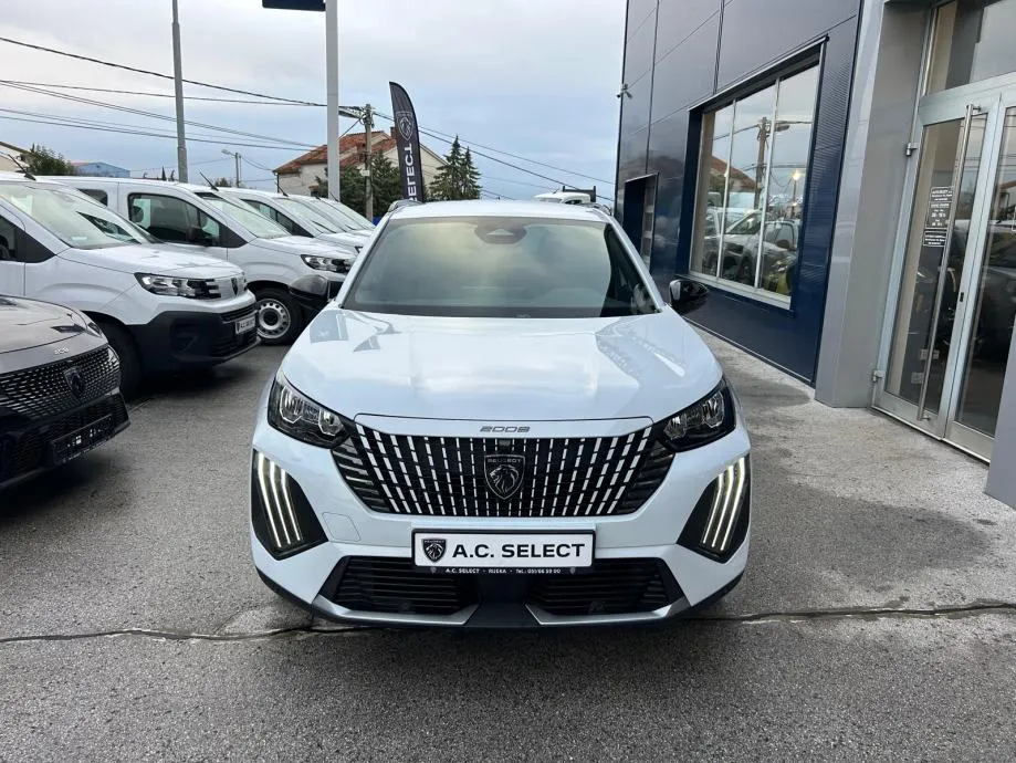 peugeot 2008 allure puretech 100 - slika 2