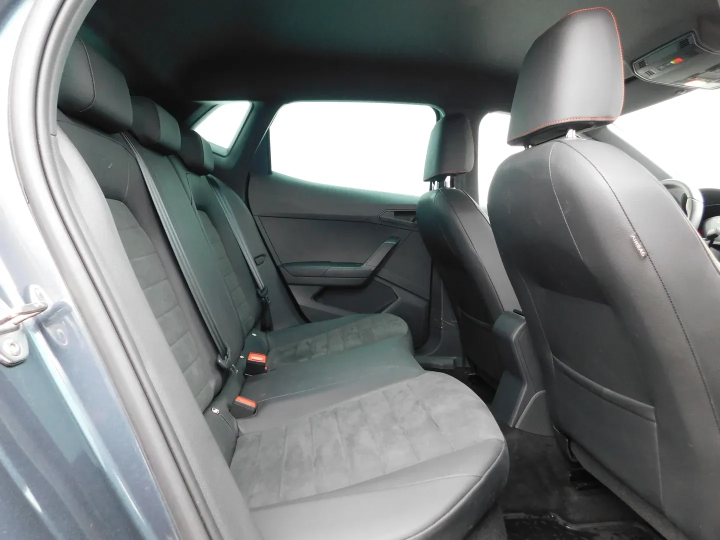 12924 seat ibiza 1.0 tsi fr - slika 13