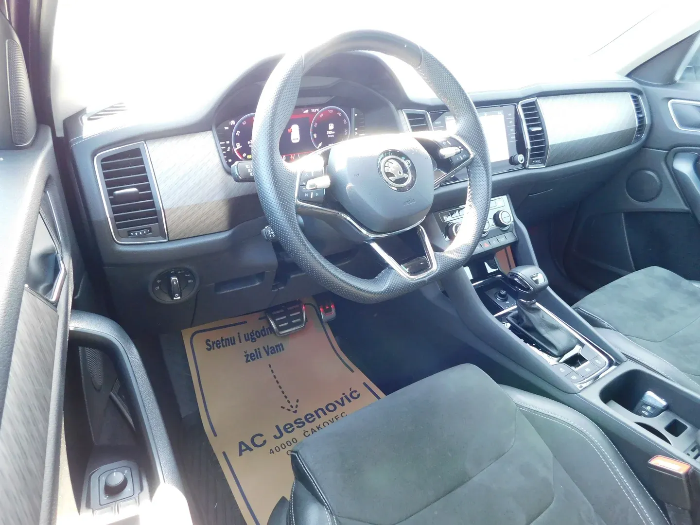 09624 škoda kodiaq fl premium 2.0 tdi dsg - slika 17