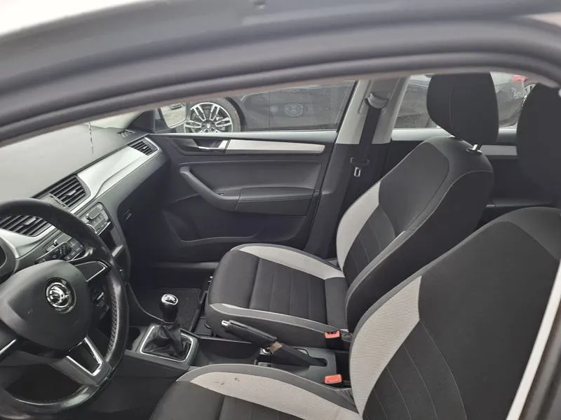 škoda rapid 1,6 tdi*115ks*klima* - slika 10