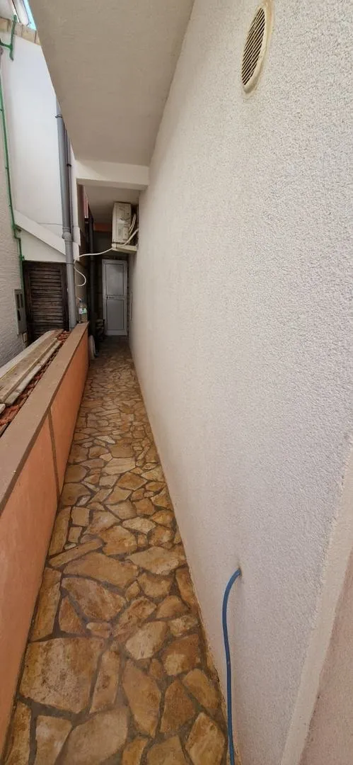 vir, kuća s 2 apartmana(148m2), 150 metara do plaže (prodaja) - slika 15