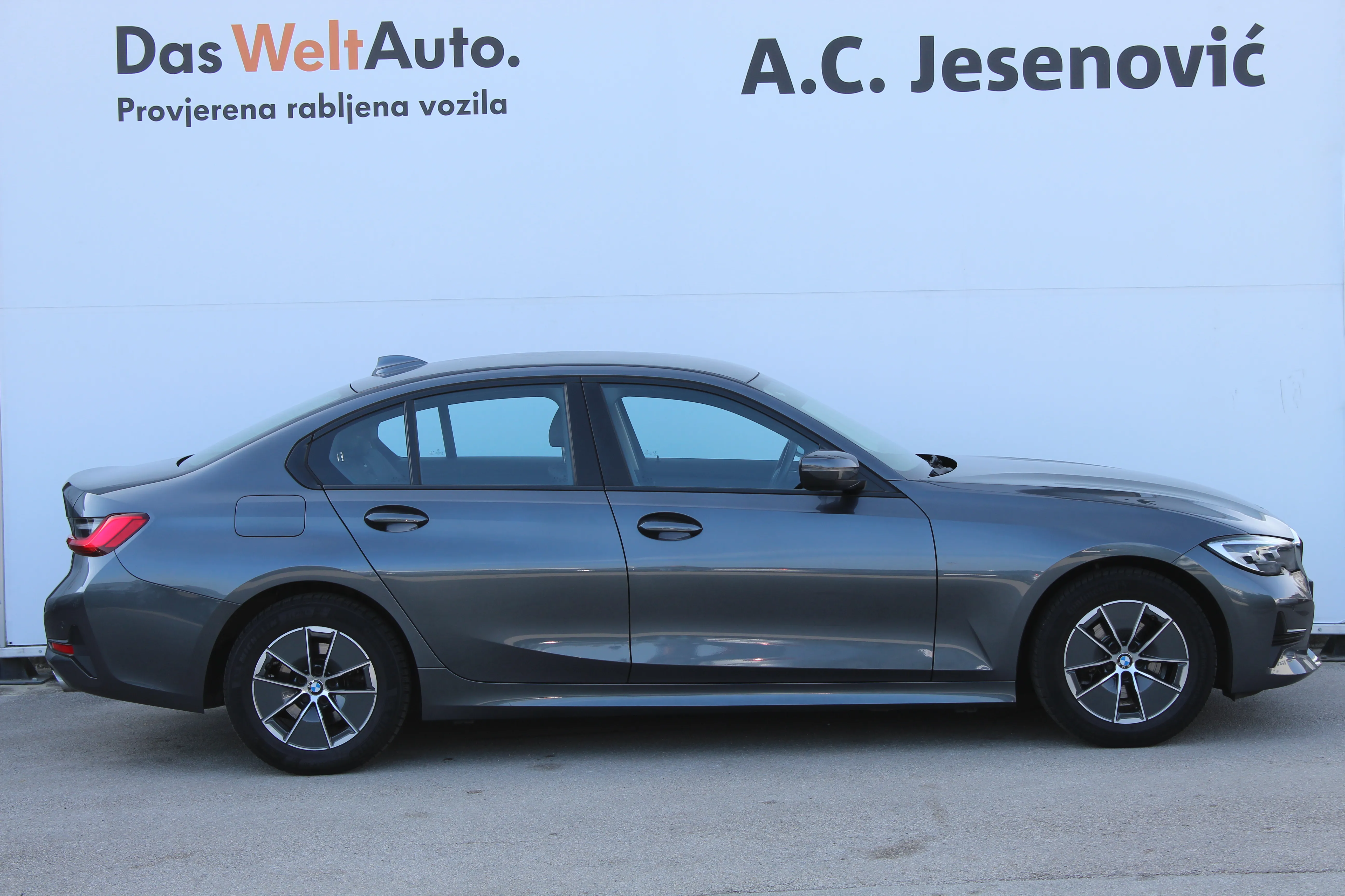 13124 bmw 318d advantage aut. - slika 4