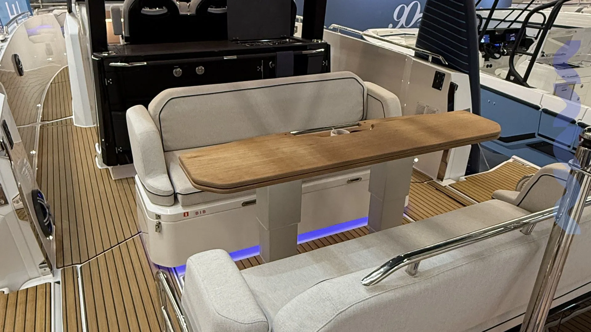 beneteau gran turismo 35 - dostupan odmah - slika 12