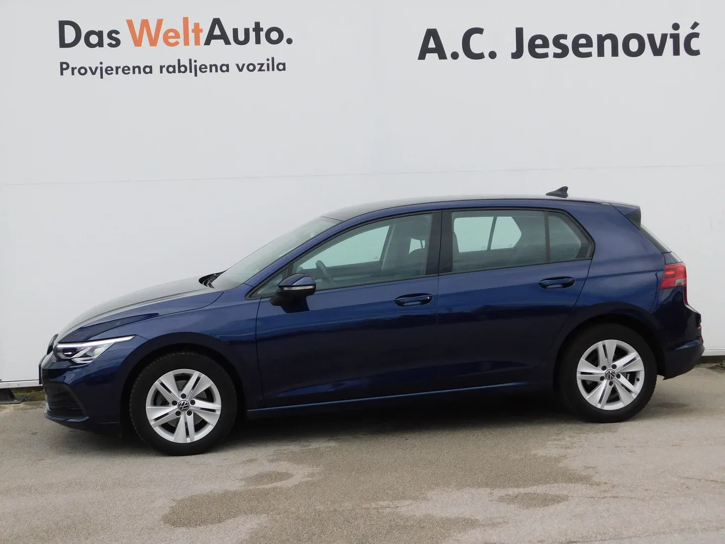 12545 volkswagen golf 1.0 tsi life - slika 6