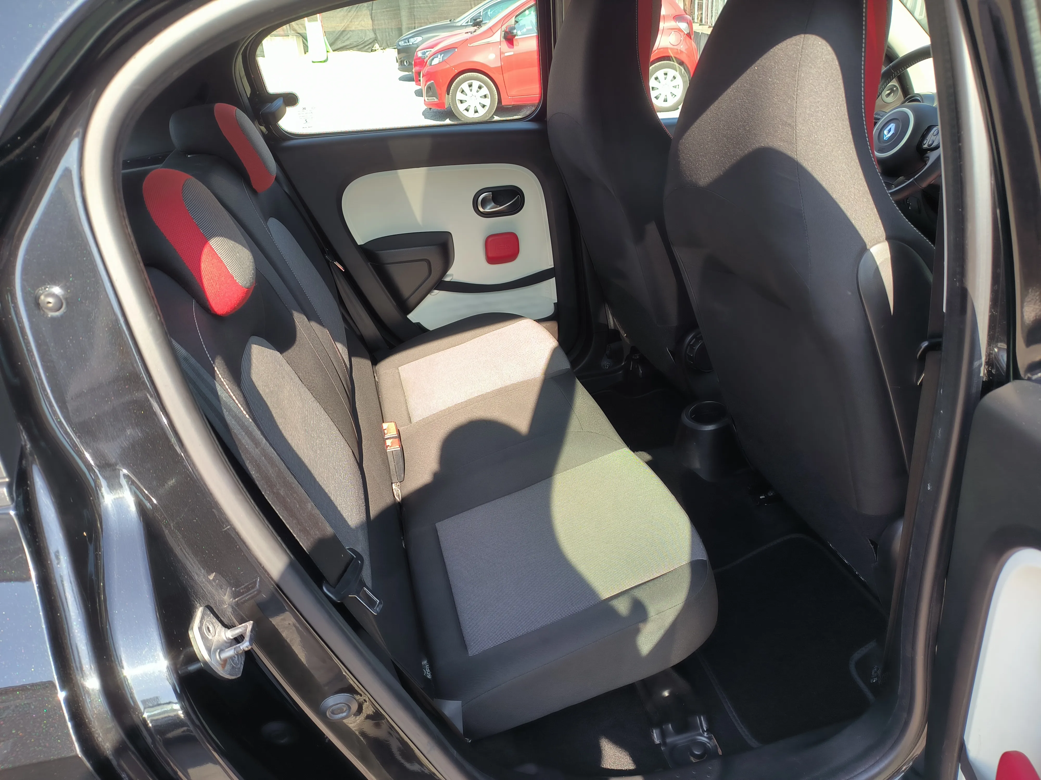 renault twingo 1.0 dynamique, servisna, jamstvo, reg. 1 godinu - slika 14